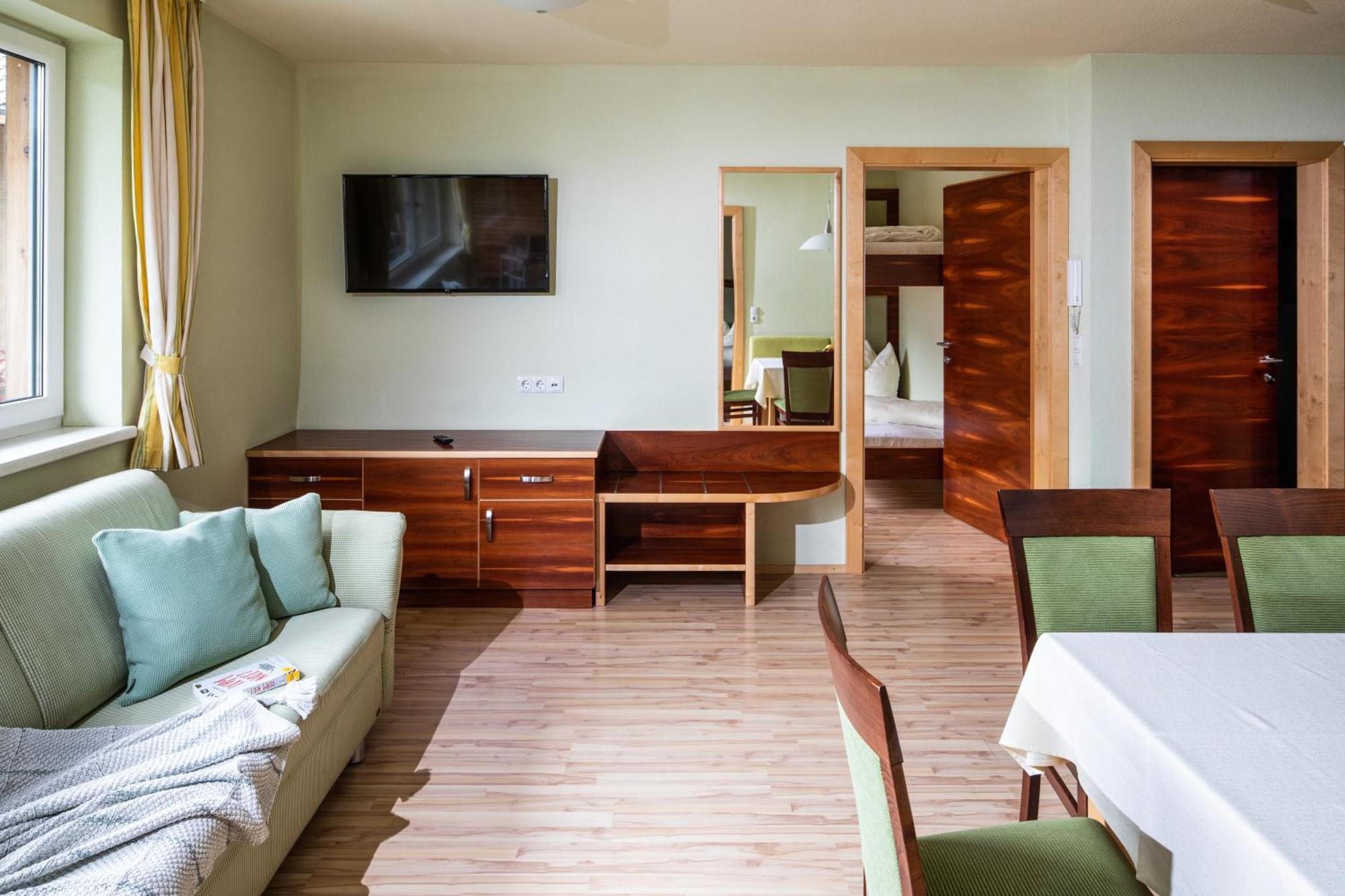 Apparthaus & Chalets Hofer Zell am Ziller Ngoại thất bức ảnh